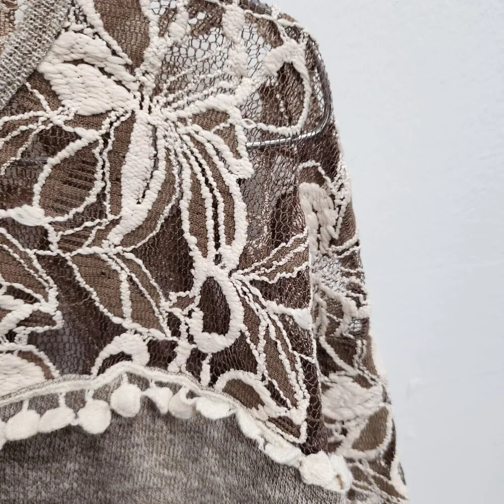 Areve Womens Fairy Romantic BOHO Top Small‎ Beige Lace Yoke 3/4 Sleeve
